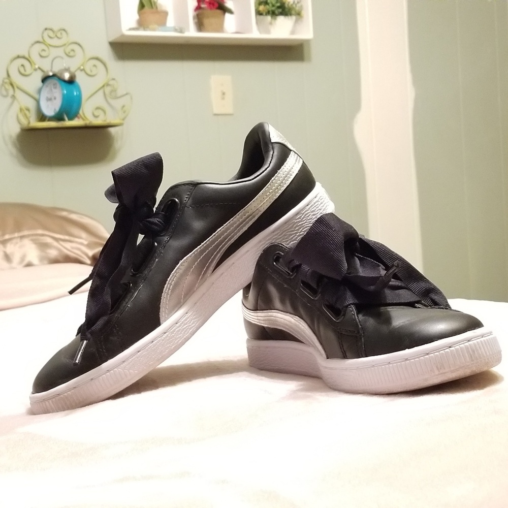 Puma sneakers
